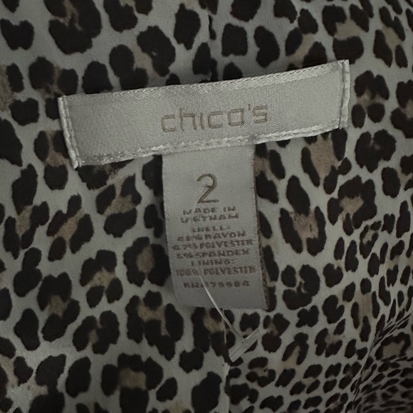 Chico’s black blazer size 2 - Picture 7 of 8